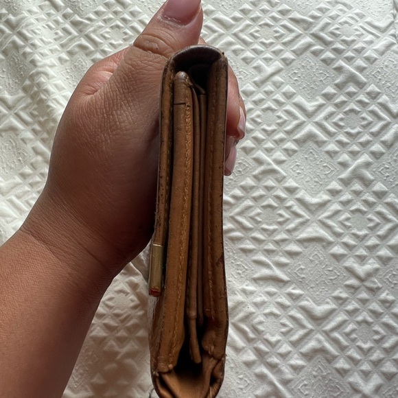 AUTHENTIC MCM COGNAC WALLET - Picture 10 of 14
